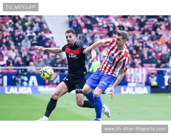 马德里竞技全力进攻剑指胜利 展现强大攻击火力冲击对手防线 马德里竞技全力进攻剑指胜利 展现强大攻击火力冲击对手防线